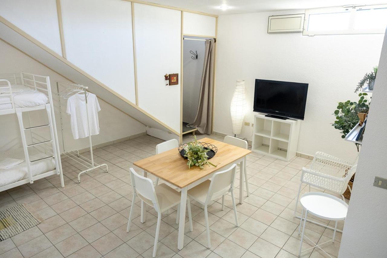 Gli Ulivi Di Gino Bed & Breakfast Sanarica Dış mekan fotoğraf